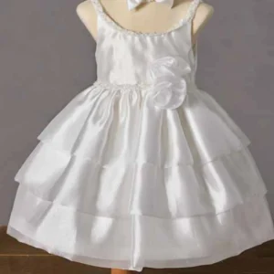 white-bloom-%ce%bb%ce%b5%cf%85%ce%ba%cf%8c-%cf%86%cf%8c%cf%81%ce%b5%ce%bc%ce%b1-%ce%b2%ce%ac%cf%80%cf%84%ce%b9%cf%83%ce%b7%cf%82-%ce%ba%ce%bf%cf%81%ce%af%cf%84%cf%83%ce%b9-%ce%bc%ce%b5